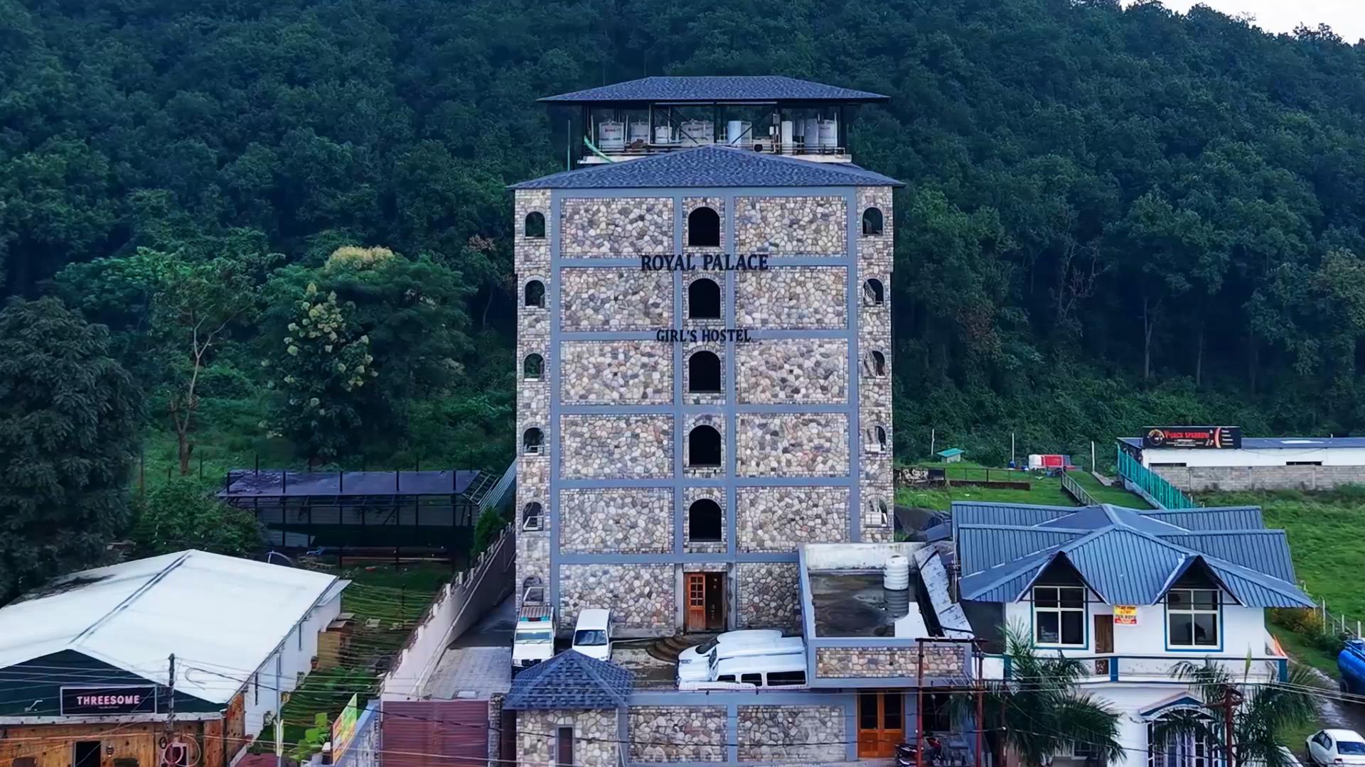 Best Girls Hostel Near UPES Dehradun